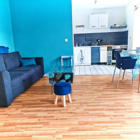 Charmant Appartement Sur Sottevilles Les Rouen Luaran gambar