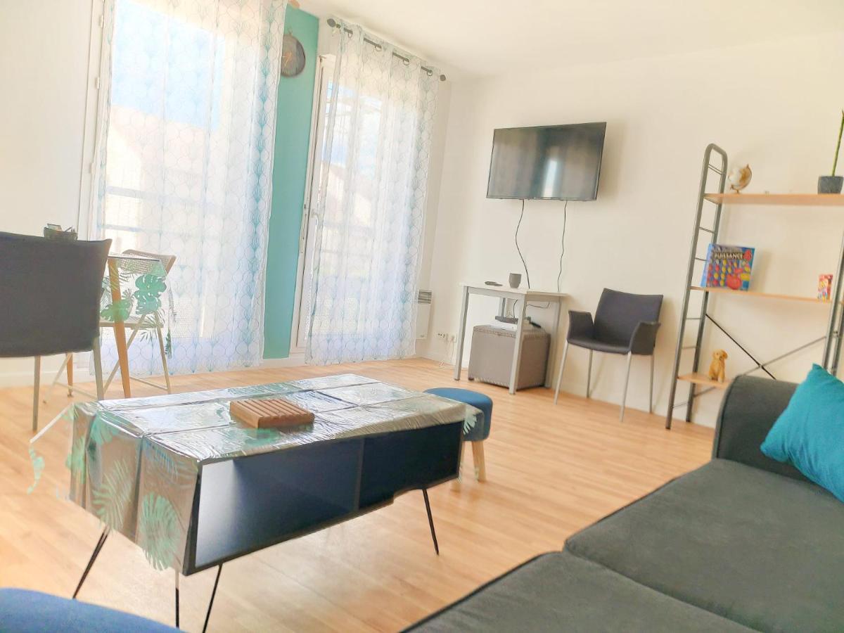 Charmant Appartement Sur Sottevilles Les Rouen Luaran gambar
